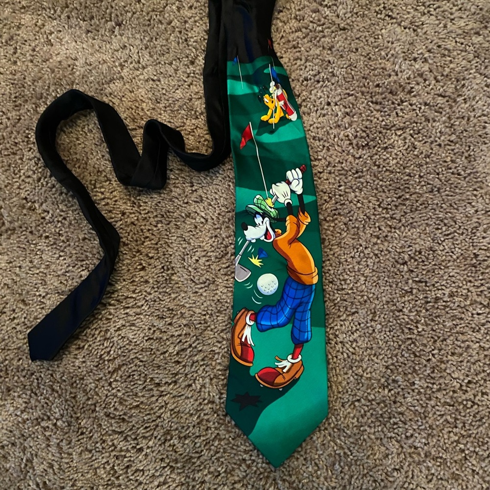 Mickey Unlimited Tie Green Goofy Pluto Golf Colorful Disney Novelty